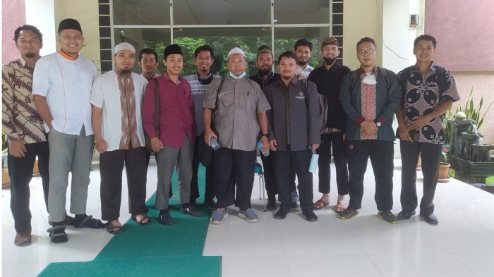 Pengertian dakwah menurut istilah yaitu